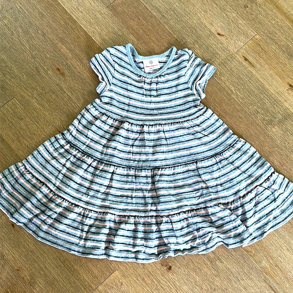 Hanna Andersson twirly dress - size 90/3
